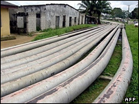 Nijerya'da boru hattı