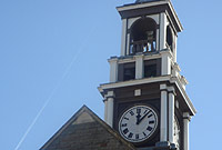 Cloc ar Neuadd y Dref, Maesteg