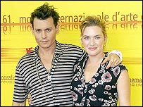 Johnny Depp e Kate Winslet em Veneza