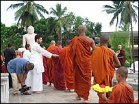 Monks in Srilanka 