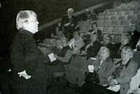 Parchedig Enid Morgan 