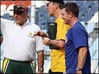 ٹیم کے کوچز