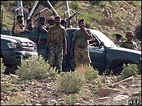 Kuzey Veziristan'daki Pakistan askerleri