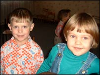 Дітям-сиротам із діагнозом ВІЛ нічого і сподіватися на всиновлення