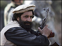 شبه نظاميان در مرز ميان افغانستان و پاکستان