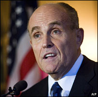 رودی جولیانی، شهردار سابق نیویورک و از نامزدهای ریاست جمهوری حزب جمهوری خواه آمریکا