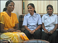 महिला टैक्सी ड्राइवर