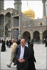 صادق صبا خبرنگار سرویس جهانی بی بی سی 