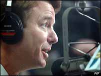 sua propaganda na TV, John Edwards ressalta suas raízes no Estado  