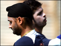 भज्जी और श्रीसंत