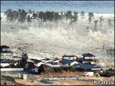 日本大地震引发大海啸