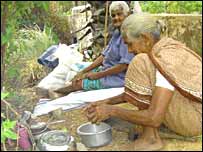 विस्थापित