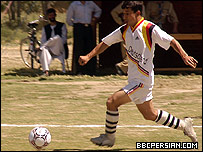 یک مسابقه فوتبال در کابل (عکس از آرشیو)