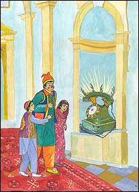 لالوماما با مهمانانش در دهلیز قصر