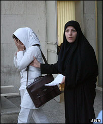 مبارزه با بدحجابی