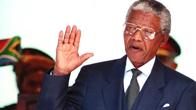 شروع به کار ماندلا به‌عنوان رئیس جمهوری