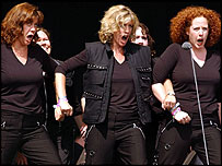 Apresentação de ópera em Glastonbury