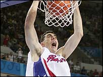 دانيال سانتياگو از تيم پورتوريکو