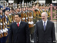Presidentes da Venezuela, Hugo Chávez, e da Belarus, Lukashenko