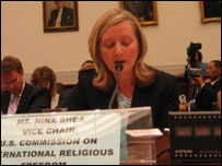 Bà Nina Shea là Phó chủ tịch Ủy ban Tự do Tôn giáo Quốc tế của Hoa Kỳ