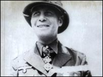 Thống chế Đức Erwin Rommel muốn đầu hàng quân Đồng minh 