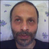 از آخرين عکس های اکبر گنجی - برگرفته از سايت ايرانيان