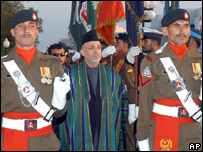 حامد کرزی رييس جمهور افغانستان در سفر به پاکستان