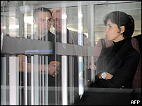 A ministra da Justiça, Rachida Dati, visita prisão nos arredores de Paris