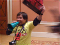 Militância de Jon Mellegrito não garantiu êxito de Hillary no Caesars