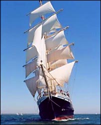 JST Tenacious in full sail