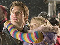 Cruise está promovendo o filme 'Guerra dos Mundos'