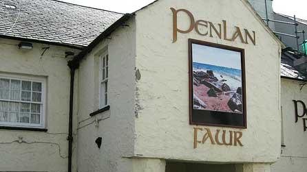Penlan Fawr ym Mhwllheli