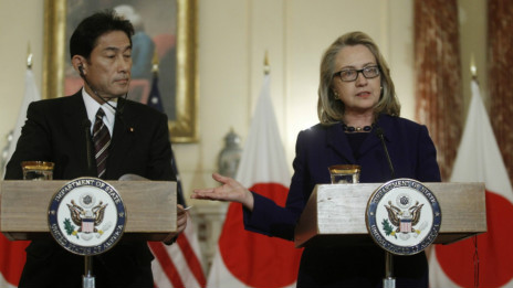 Buổi họp báo chung giữa Clinton và Kishida