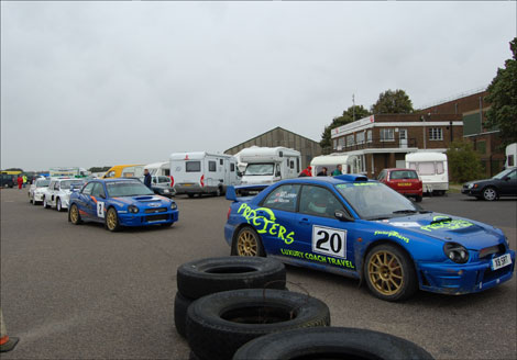 Kevin Procter and Ray Bramner queueing up for the stage start.