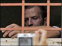 اریک بارتو، یکی از بازداشت شدگان