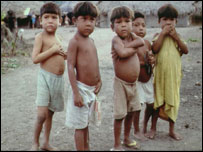 Crianças indígenas