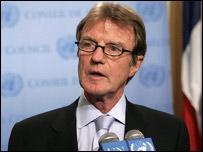 Fransa Dışişleri Bakanı Bernard Kouchner