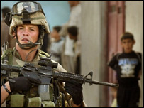 Irak'ta bir Amerikan askeri