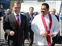 President Mahinda Rajapaksa with Russian President Dmitry Medvedev (photo: Sudath Silva)