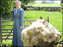 Paula Downes as Bathsheba Everdene