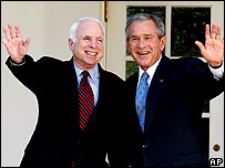 Hai ông McCain và Bush