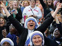 Freiras na Praça São Pedro
