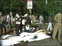 श्रीलंका में हुए एक विस्फोट का दृश्य (फाइल चित्र)