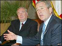 جورج بوش و پل مارتين