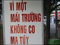 Biểu ngữ chống ma túy