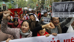 Biểu tình ở Hà Nội 9/12/2012