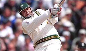 انضمام بغیر کوئی رن بنائے واپس پیولین چلےگئے