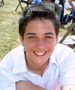 Iddon Alaw o Llanfugail Ynys Môn - cyntaf - Llefaru unigol 12-16 ac hefyd cyntaf ar monolog i rai 12-16 