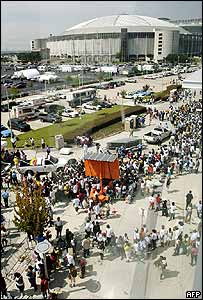 विस्थापित लोग