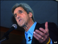 Thượng nghị sĩ John Kerry 